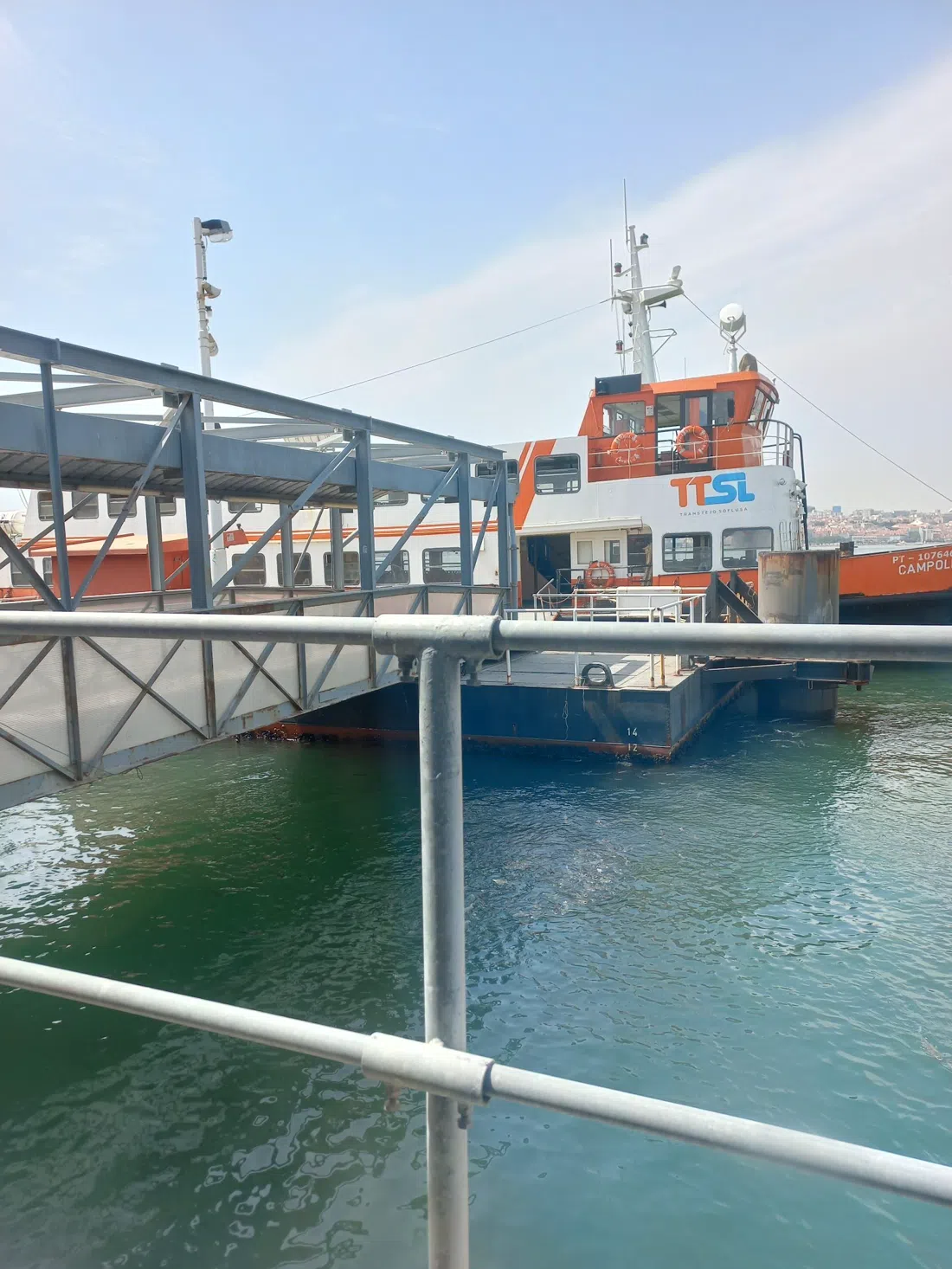 Transtejo & Soflusa (Cais do Sodré–Cacilhas ferry), Lisbon