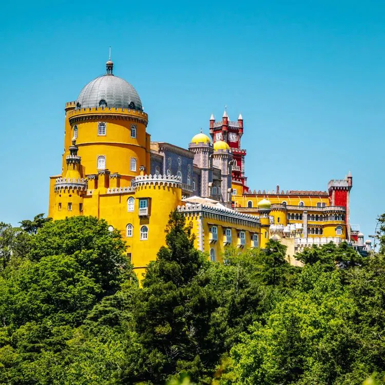 Sintra in One Day from Lisbon Without Rushing the Hill