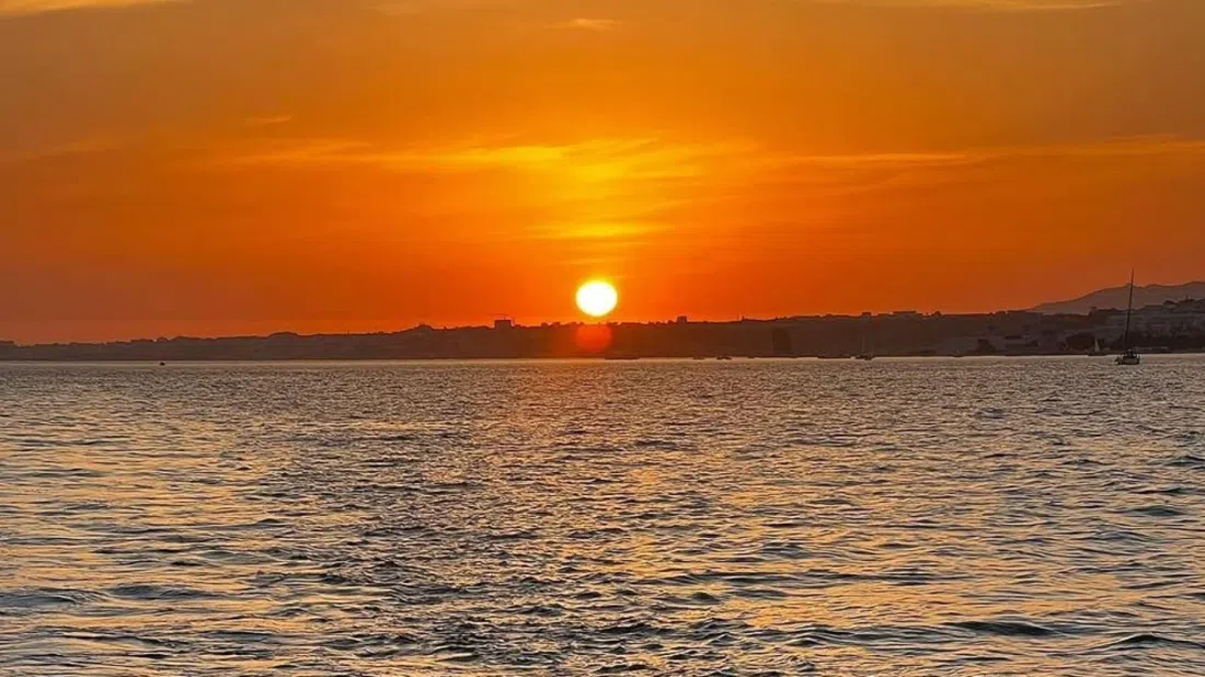 Lisboat — Sunset Sailing Cruise, Lisbon