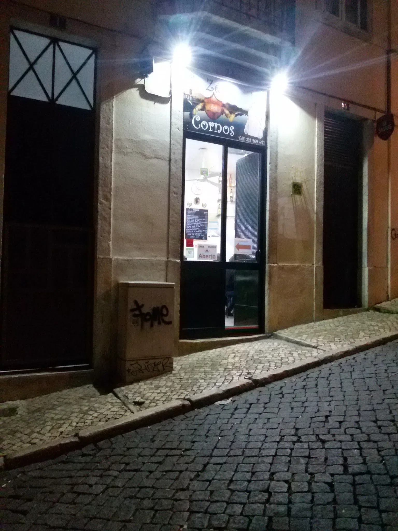 Tasca Zé dos Cornos, Lisboa